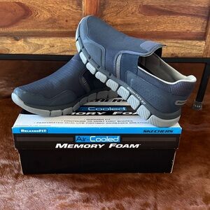 Skechers Men’s Slip-On Loafers in Dark Blue and Gray